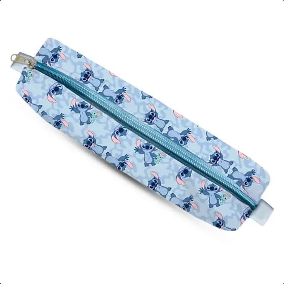 Estojo Escolar com Elastico Azul Estampado Stitch Compacto Capacidade de 50 Lápis Dac