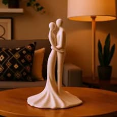 Escultura Casal de Noivos Amor Eterno 23cm | Decoração Moderna e Elegante Para Casamento