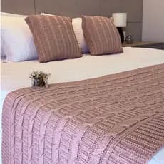 Peseira Casal Queen King Tricot Grosso Luxo + 2 Capas Almofada Não Solta Pelo Quarto Elegante FI