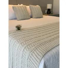 Peseira Casal Queen King Kit Manta Tricot Grosso Luxo + 2 Capas Almofada Premium Não Solta Pelo FI