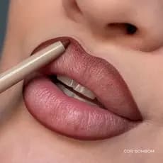 Lápis Delineador Retrátil para Lábios Mahav Baton e Contorno Lápis Labial