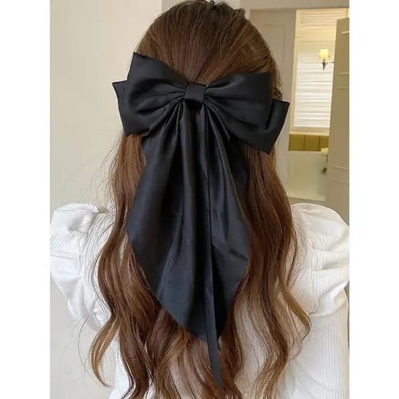 Laço de Cetim Preto – Toque de Elegância e Sofisticação para Ocasiões Especiais!