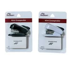Mini Grampeador Com 24/6 Grampos BJ7209 cor Aleatorio vi