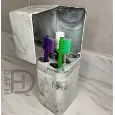 Porta Escova Com Tampa e Adesivo Extra Forte Para Parede e Bancada Para 4 Escovas e 1 Creme Dental