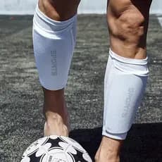 Meias de futebol respiráveis de dupla camada com proteção para a canela, conjunto de meias de futebol de cano médio com