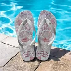 Chinelo macio feminino chinelo barato e com a sola grossa estampa nova 2027