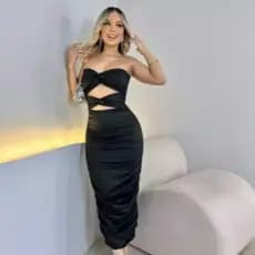 Vestido Longo Feminino Colado ao Corpo Estilo Tubinho Recortes Cut-Out na Cintura e Busto Blogueira