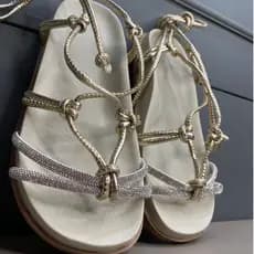 Papete Feminina Birken de amarrar com brilho – conforto e estilo