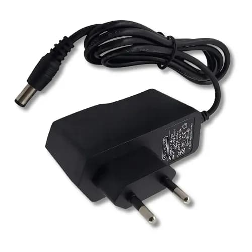 Fonte de Alimentação TV Box 5V 2A P4 - Adaptador Bivolt Universal - Ideal para Roteadores e TV Box