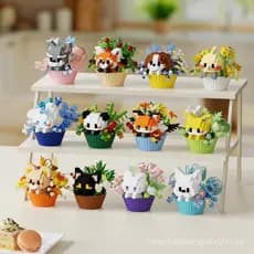 Sobremesas , Pequenos Animais , Vasos De Flores , Blocos De Construção , Montagem De Brinquedos , Partículas , Meninos E