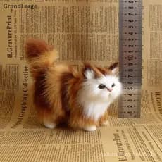 [GrandLarge] Brinquedo de Pelúcia de Gato Simulado Macio e Fofo Modelo Animal Realista Adequado para Presente de Anive