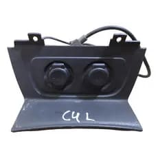 Entrada Usb Tomada 12v Console Citroen C4 Lounge 2015 2016 Preto