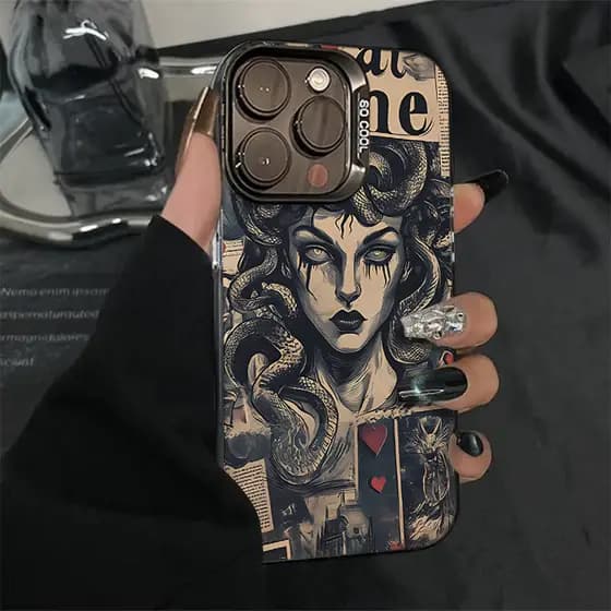 Rainha Medusa Capinha Para IPhone 13 12 11 Normal X XR XS 8 7 15 14 16 17 PRO MAX PLUS Silicone Caso De Telefone