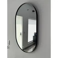 Espelho Oval com Borda em Couro Costurado e Suporte para Fixação Para Banheiro Sala Quarto