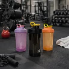 Coqueteleira Academia Shakeira 500ml Copo Shaker Colorida