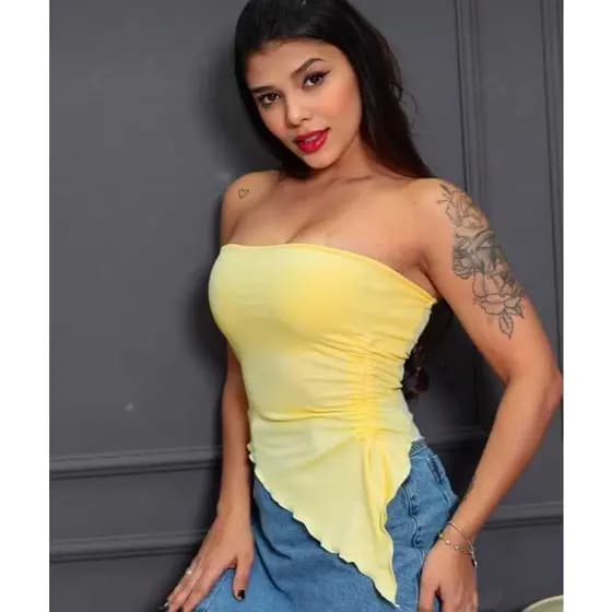 Blusa feminina Tomara Caia  016  Com Bojo Y Elástico Na Costa.