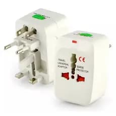 Adaptador de Tomada Universal Internacional | Portátil para Viagem - EUA, Europa, Argentina e Mais