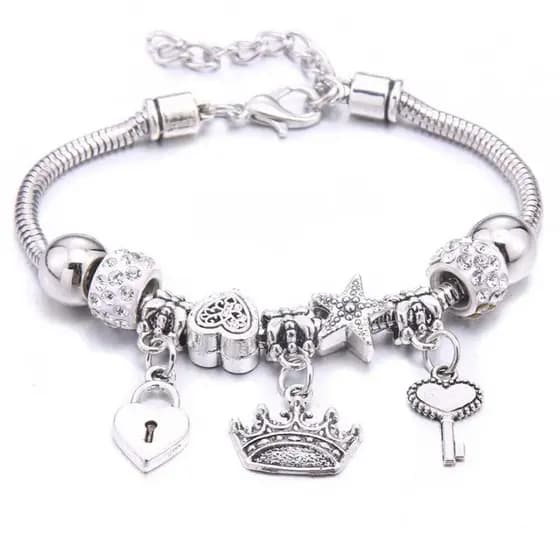Pulseira Berloque  Ajustável Da Moda Kit 1, 2 e  Peças/ Modelo Aleatório