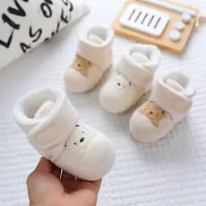 Sapatos de Bebê Menino 6-12 Meses com Urso de Pelúcia e Solado Antiderrapante - Confortáveis e Fofos