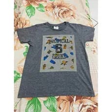 Camisa cinza infantil masculino da marca UP BABY