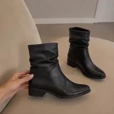 Bota Feminina Sanfonada Cano Baixo Com Forro Macio Solado De Borracha Ideal Para um Look Moderno