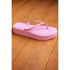 Chinelo Feminino Sola Alta Com Ponta Quadrada Estilo Moderno e Confortável Tamanhos 35 ao 40