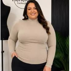 Blusa Canelada Feminina Gola Alta plusize - Conforto e Estilo com Design Assimétrico