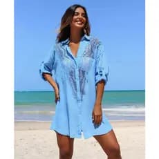 Saída de praia Feminina com Decote em decote em V Transpassada mangas compridas e fechamento de botões.