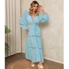 Vestido longo de praia, saída de praia Longo Boho, Detalhes em renda, Design vazado, Mangas bufantes.