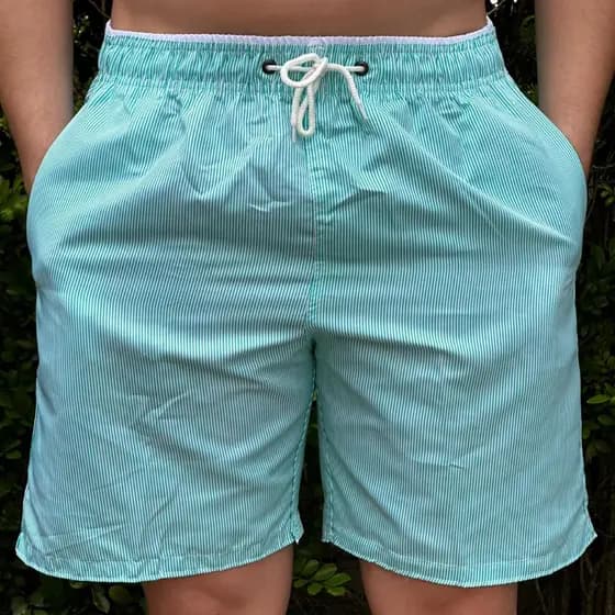 Bermuda Tactel Grosso Listrada Risca de Giz Short Calção Para Praia Viagem Treino Cores Tons Pasteis