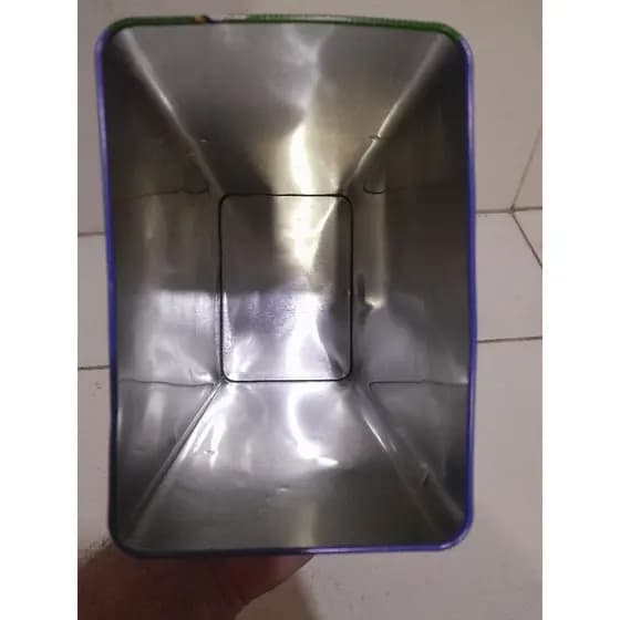 Lata colecionável do kit da etapa de Inverno do Circuito das Estações de 2014 Sem tampa.