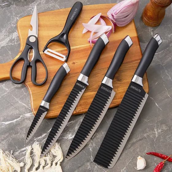 Kit de Conjunto Facas Coloridas/Pretos Tesoura Descascador Cozinha Gourmet 6 Peças