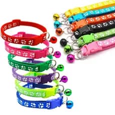 Indispensável para pets coloridos e fofos! de coleira e guia com sino, vários cores para escolher à vontade