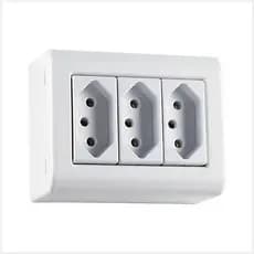 Tomada Tripla Externa 20a Lizflex Tramontina Cor Branco