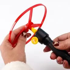 Giro Master Giroscóptero Brinquedo Disco Voador Lançador Infantil - Pirocóptero Planador Divertido
