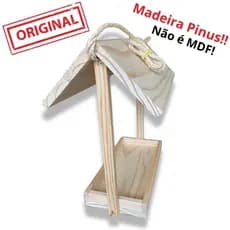 Comedouro Casinha para Pássaros em Madeira Pinus Ideal para Aves com Corda de Sisal