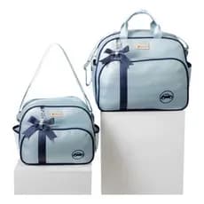Kit Bolsa Maternidade Azul com Laço e Bordado de Carrinho – Bolsa Grande + Bolsa Média