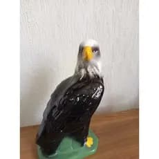 ÁGUIA EM CERAMICA DECORATIVA CASA E JARDIM