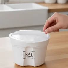 Saleiro De Plástico Com Suporte Para Pendurar 1 Litro 1kg AAA