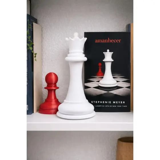 Peça Decorativa Saga Crepúsculo Amanhecer Peças de Xadrez Tamanho Igual ao Livro  Filme Edward Bella Jacob
