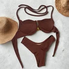 Biquíni Feminino Meia Taça tem Bojo, Aro Calcinha Asa Delta Fio Duplo moda praia lançamento verão