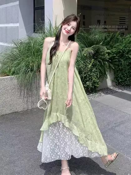 Vestido feminino de malha com duas camadas e detalhes em renda floral, estilo francês e design exclusivo, modelo de