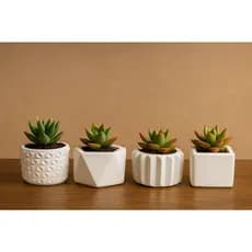 Kit com 4 Vasinhos Decorativos Para plantas artificiais