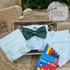Caixa para Pajem com ou sem Itens Kit suspenório + caixa + desenhos para colorir+ Giz de Cera
