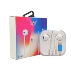 Fone de Ouvido Lightning Para Iphone 7 ate 14 Com Microfone e Entrada Lightning, Precisa se Conectar BLUETOOTH