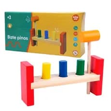 Brinquedo Educativo Bate Pinos com Martelo e Pinos Coloridos