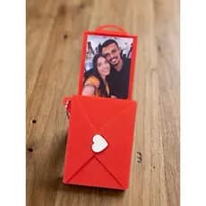 Chaveiro envelope porta foto ou recado | Dia dos namorados