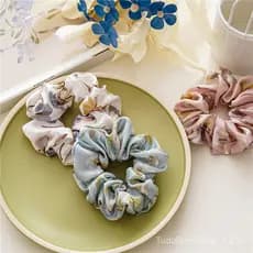 Acessório de cabelo feminino elástico estilo ins, scrunchie floral suave, scrunchie francês de cetim versátil para pente