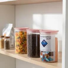 Kit 3 Potes Herméticos Acrílicos Empilháveis Slim Plastutti | Organização e Frescor na Sua Cozinha