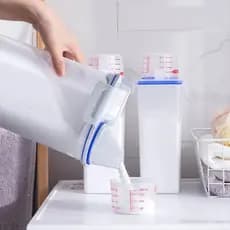 Kit 7 Potes Herméticos 2,5L com Bico Dosador e Copo Medidor Multiuso Lavanderia e Cozinha